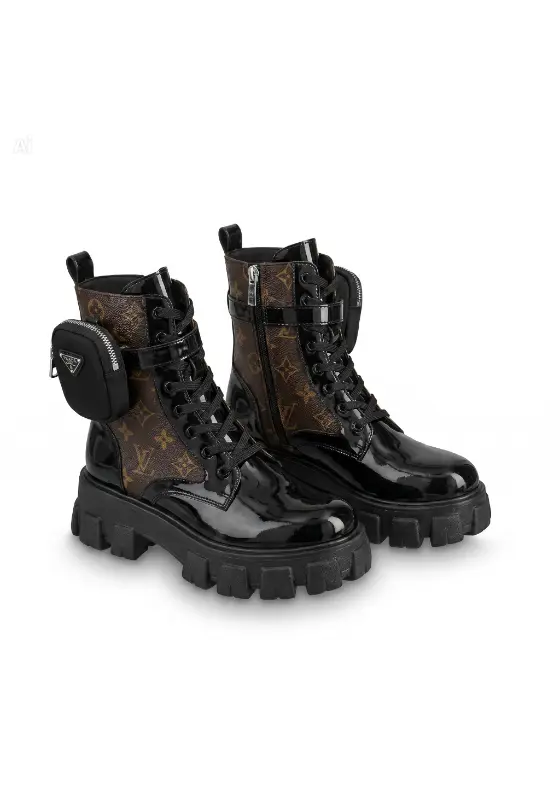 Fashion boots