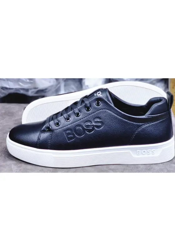Hugo boss cassual black and white