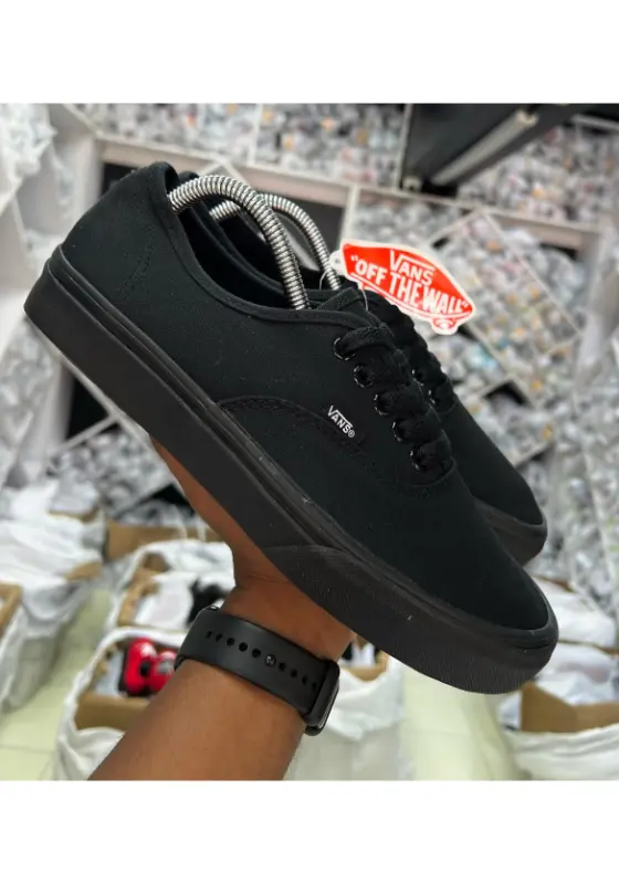 Black plain vans